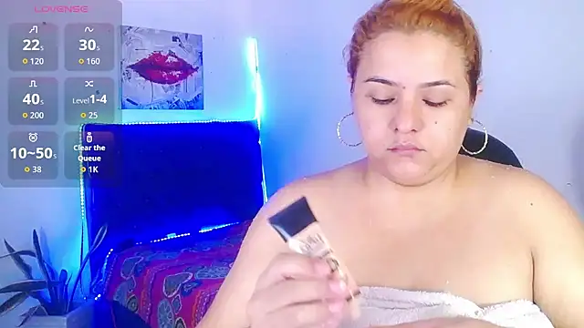 Snapshot of Charlotte_mh chatting on 23, 9, 2025 Charlotte mh online show from 23, 9, 2025