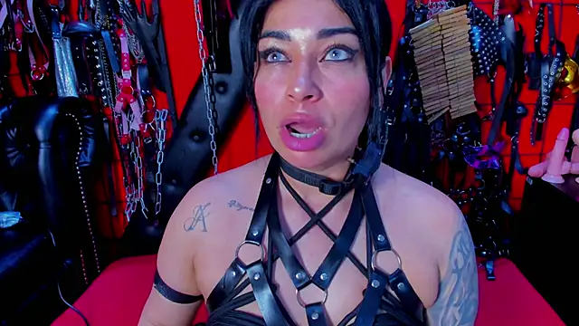 sadistic aradia online show from 15, 2, 2025
