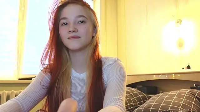 Snapshot of erikabrian chatting on 1, 3, 2025 erikabrian online show from 1, 3, 2025