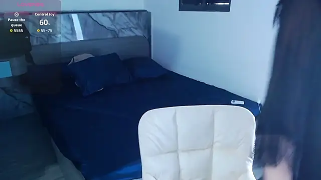 Snapshot of Lin_SiYee chatting on 23, 11, 2025 Lin SiYee online show from 23, 11, 2025