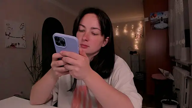 cClandesTina online show from 23, 6, 2026