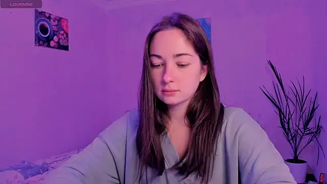 Snapshot of cClandesTina chatting on 10, 10, 2025 cClandesTina online show from 10, 10, 2025