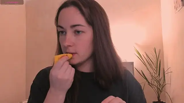 Snapshot of cClandesTina chatting on 7, 11, 2025 cClandesTina online show from 7, 11, 2025