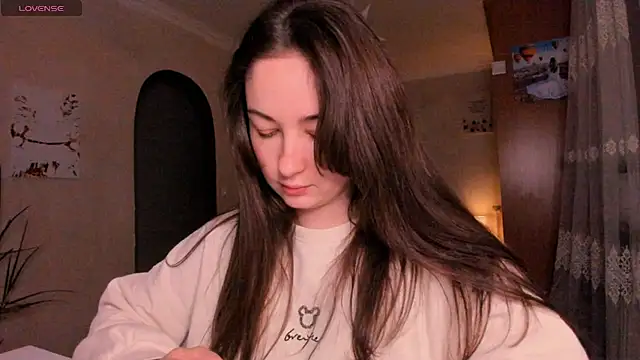 cClandesTina online show from 6, 3, 2026