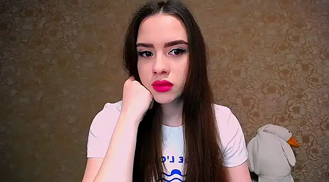  your fantasy girl online show from 20, 3, 2025