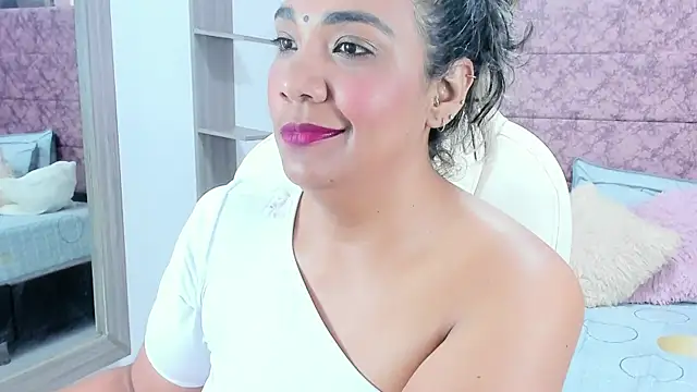  Lakshmi hotx online show from 5, 3, 2025