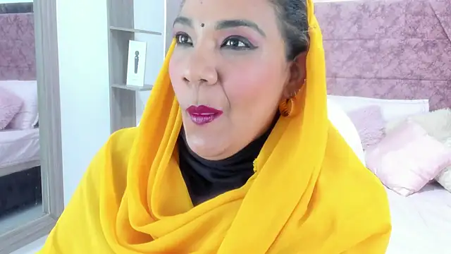  Lakshmi hotx online show from 20, 2, 2025
