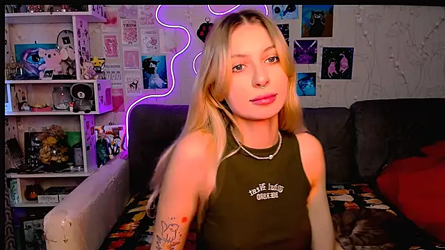 Maria Hunt online show from 12, 12, 2024