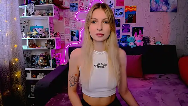 Maria Hunt online show from 11, 3, 2025