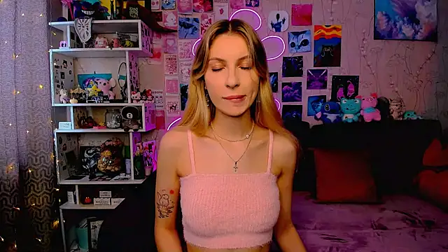 Maria Hunt online show from 5, 3, 2025
