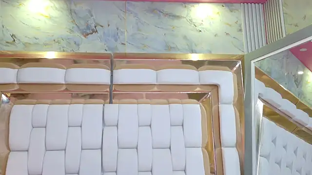 littleebluee online show from 22, 2, 2026