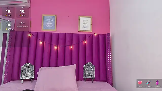 littleebluee online show from 1, 11, 2025