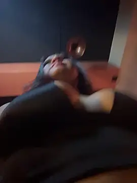 Pretty Isadora online show from 20, 3, 2026