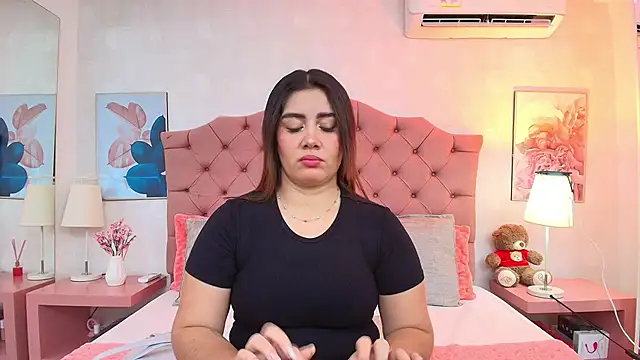 ThyaraJhons online show from 13, 3, 2026