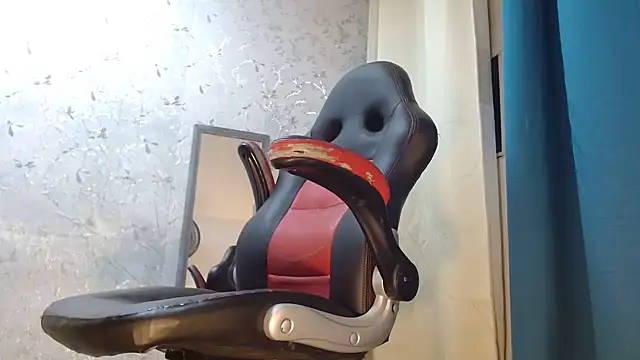 Samantabrown  online show from 15, 11, 2025