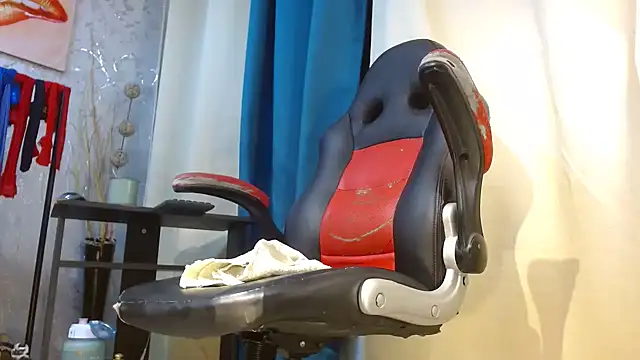 Samantabrown  online show from 3, 3, 2026