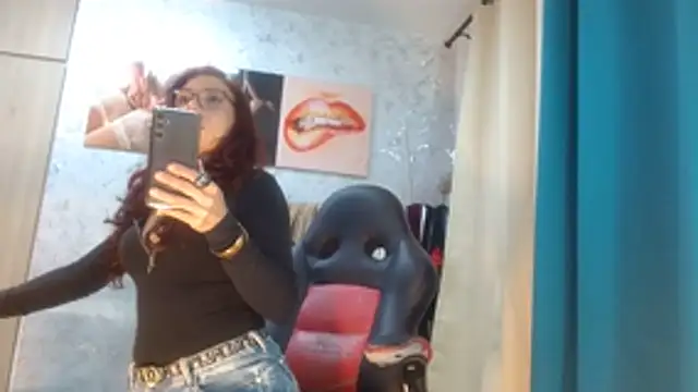 Samantabrown  online show from 18, 4, 2026