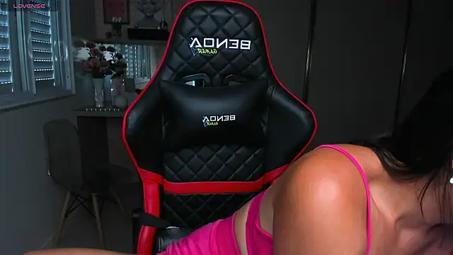 ivyy scott online show from 26, 2, 2026