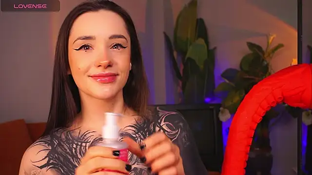 EvaCanton online show from 13, 4, 2026