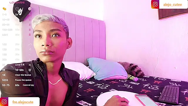 alejo cute online show from 29, 12, 2024