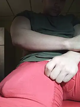 AlexisSpears  online show from 9, 7, 2026
