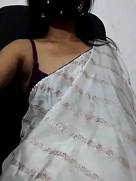 Snapshot of Triveni-Lovely chatting on 22, 11, 2025 Triveni-Lovely online show from 22, 11, 2025