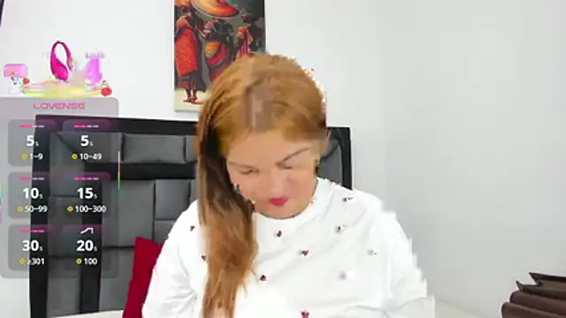 Alexandra Torress online show from 9, 11, 2025