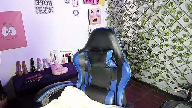 Amy hoy69 online show from 1, 3, 2026