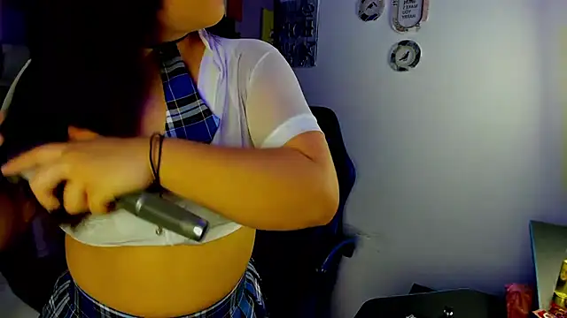 Snapshot of Amy_hoy69 chatting on 13, 9, 2025 Amy hoy69 online show from 13, 9, 2025