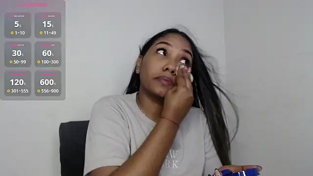 Snapshot of Blackmoon_23 chatting on 4, 11, 2025 Blackmoon 23 online show from 4, 11, 2025