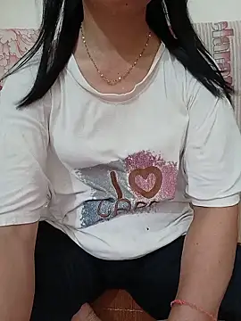 Asian girl13 online show from 4, 6, 2026