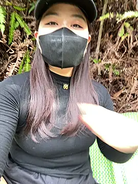 --Lyly-- online show from 6, 2, 2026