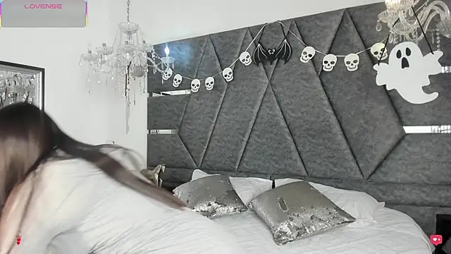 IsabellaGrey19 online show from 26, 10, 2025