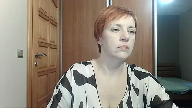 Snapshot of LoraLoraMay chatting on 19, 5, 2026 LoraLoraMay online show from 19, 5, 2026