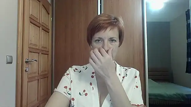 Snapshot of LoraLoraMay chatting on 13, 6, 2026 LoraLoraMay online show from 13, 6, 2026