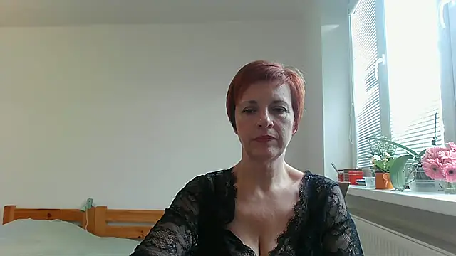 LoraLoraMay online show from 7, 10, 2025