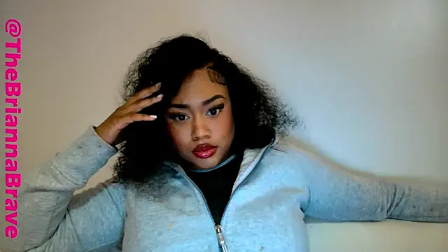 BriannaBrave online show from 19, 12, 2025