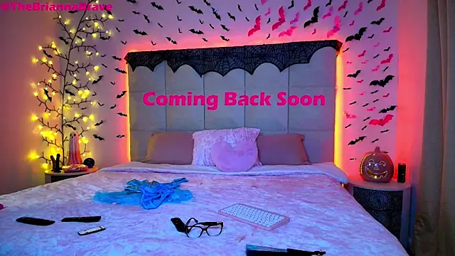 BriannaBrave online show from 15, 10, 2025