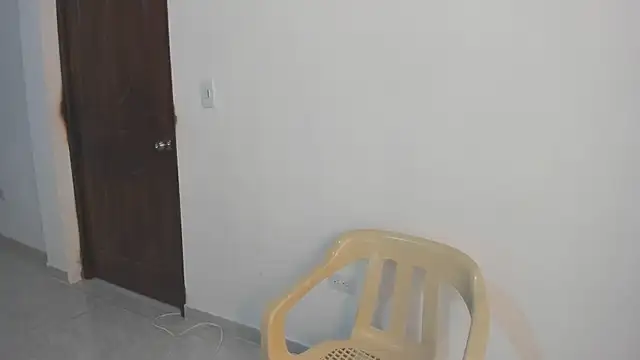 Chanelll Taylorr  online show from 4, 4, 2026