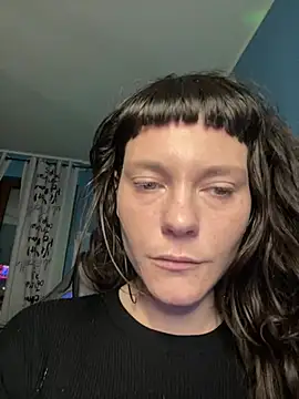 OniricFemme online show from 1, 2, 2026