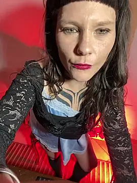 Snapshot of OniricFemme chatting on 27, 3, 2026 OniricFemme online show from 27, 3, 2026
