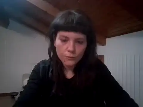 OniricFemme online show from 1, 3, 2025