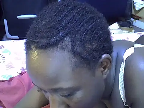 Adaline-Paris online show from 1, 11, 2025