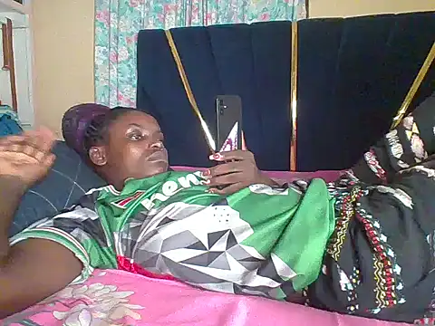 awino001 online show from 13, 4, 2026