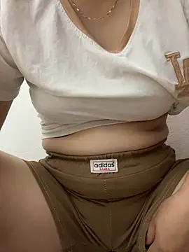 Milk Mom99 online show from 15, 10, 2025