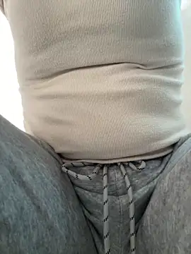 Milk Mom99 online show from 3, 2, 2026