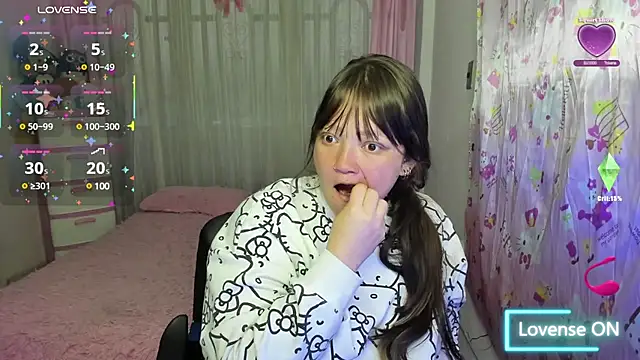 Snapshot of pamela_tcw chatting on 11, 3, 2025 pamela tcw online show from 11, 3, 2025