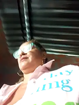 Snapshot of natally_ross21 chatting on 15, 10, 2025 natally ross21 online show from 15, 10, 2025