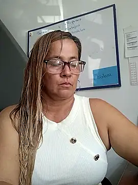 Snapshot of natally_ross21 chatting on 11, 6, 2026 natally ross21 online show from 11, 6, 2026