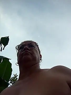 Snapshot of natally_ross21 chatting on 1, 12, 2025 natally ross21 online show from 1, 12, 2025